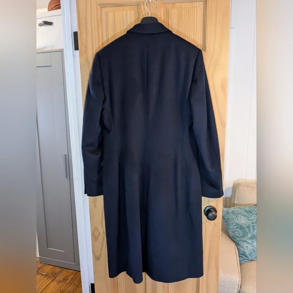 Men's Cashmere /Wool Overcoat - Picture 4 of 8